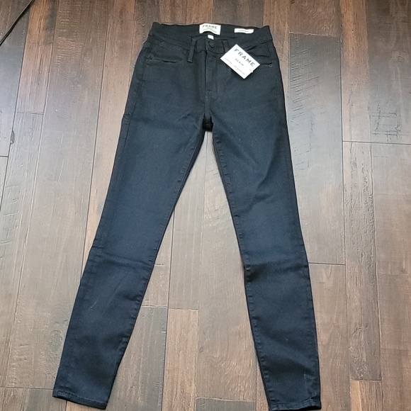 Le High Skinny - Picture 4 of 9